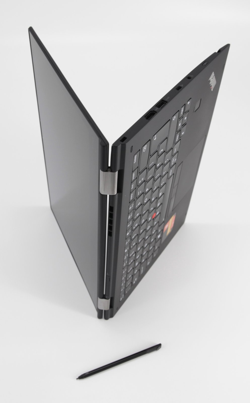 Lenovo Thinkpad X1 Yoga 2nd Gen Laptop: Core i7-7600U, 16GB RAM, 512GB  (Grade C)